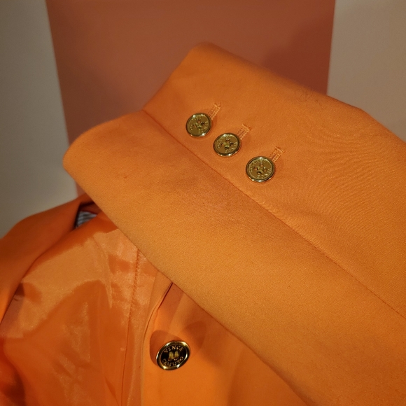 Vince Camuto Ladies Blazer - Picture 7 of 9